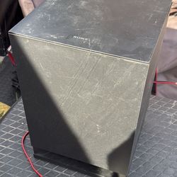 Sony subwoofer model SS-WSB102 11”x11”x16”
