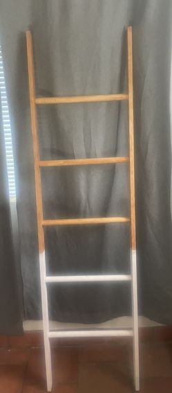 Handmade Blanket Holder