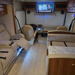 2012 Forest River Coachmen Mirada