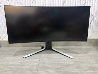 DELL ALLIENWARE AW3821DW 38" ULTRA-WIDE CURVED NANO IPS DISPLAYED
