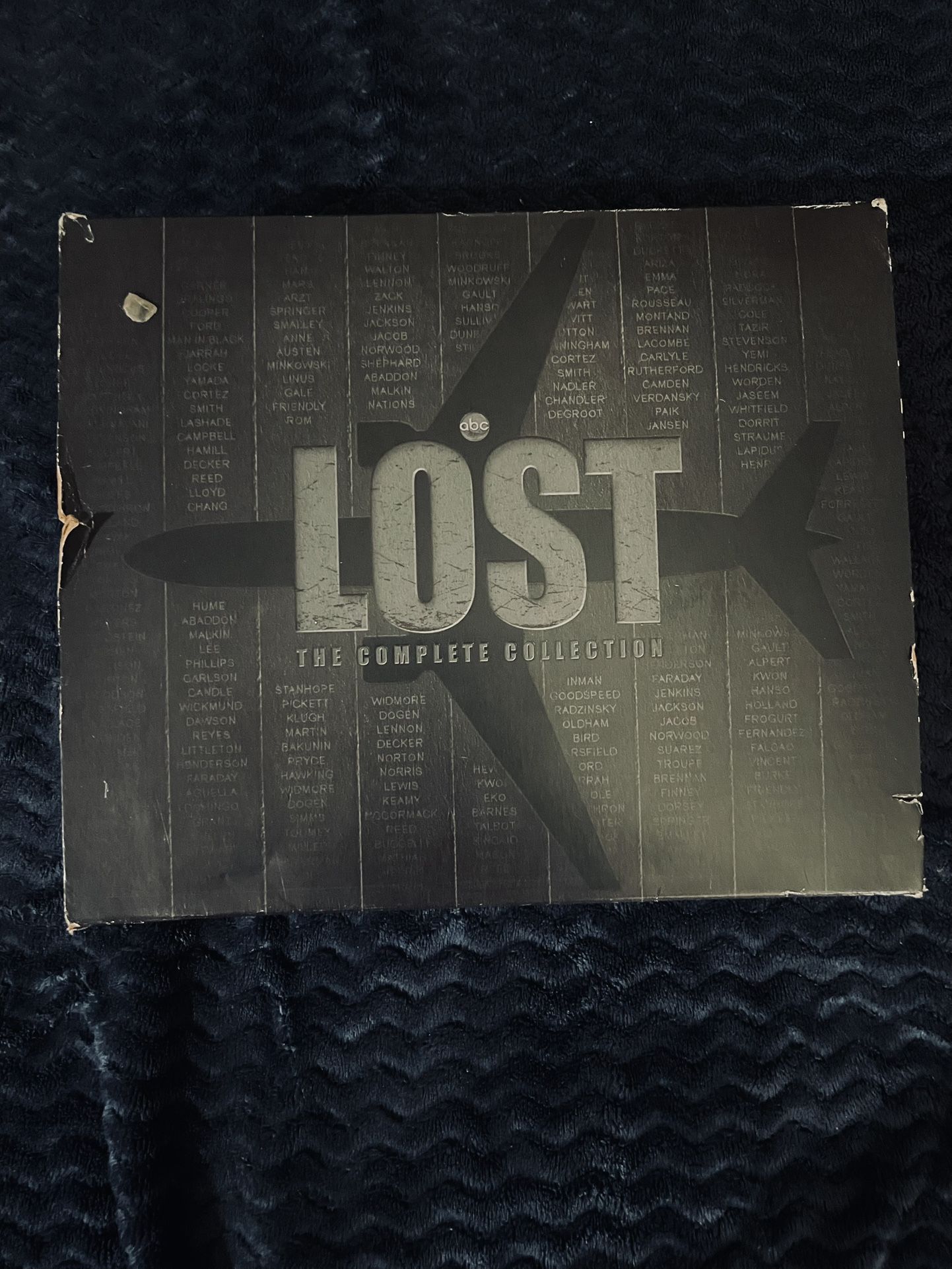 Lost: The Complete Series Collection [DVD] Temple Pyramid Collector's Edition