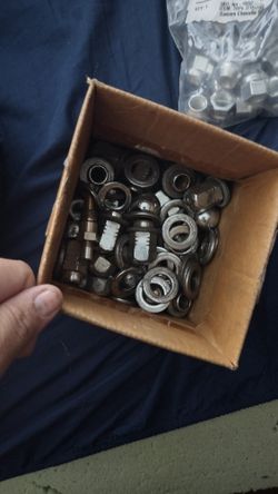 Lug Nuts