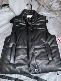 Fashion nova puffer vest