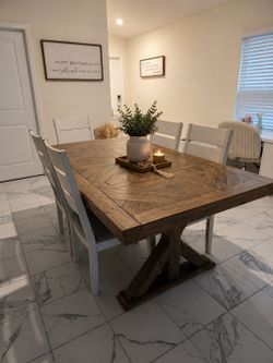 🤎 REAL WOOD Kitchen/Dining Table – $580