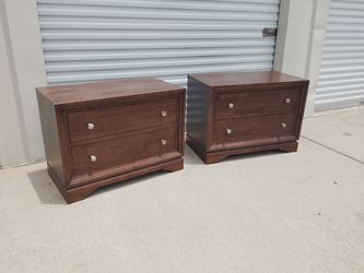 Two nightstand solid wood 36*20
