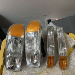 Headlights Chevy GMC 2001