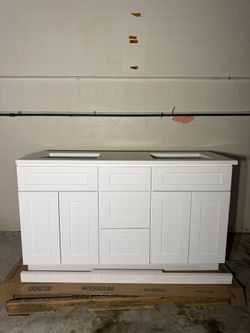 60” Vanity Solid Wood
