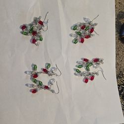 4 Identical Pairs Of Christmas Earrings 