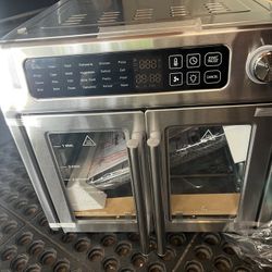 Emeril French Door Air fryer 360 for Sale in Tacoma, WA - OfferUp