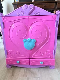 Build A Bear closet