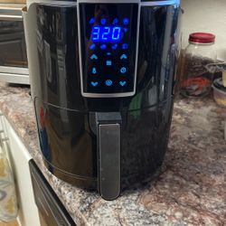 Gourmia 4 Quart Digital Air Fryer