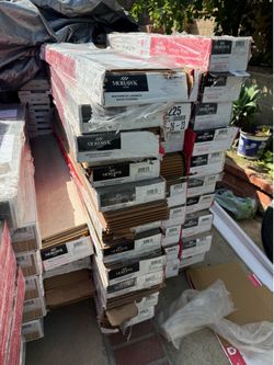 Laminate Flooring – Riverway Oak (13 Cases Available)