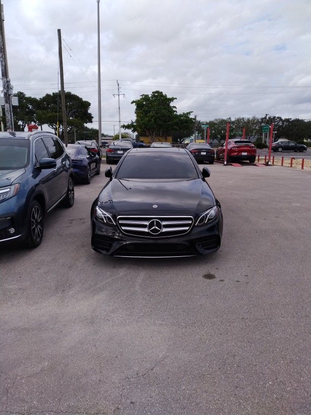 2019 Mercedes E300 Black On Black