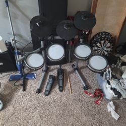Simmons Electric Drum Kit