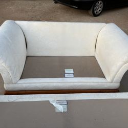 White/ Off White Couches With Cushions 