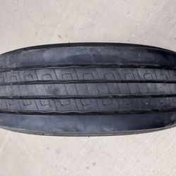225-70-19.5 GT RADIAL