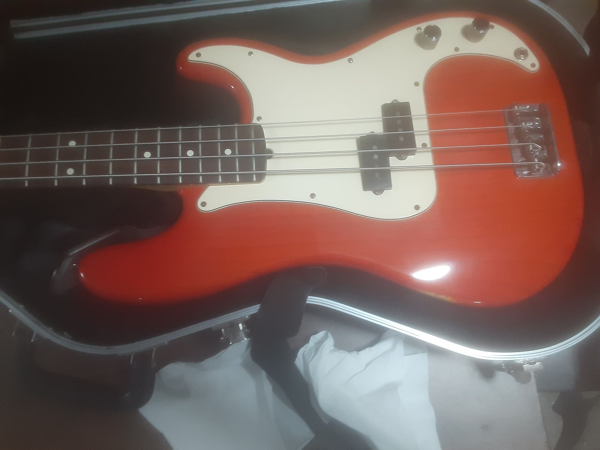 Fender Precision Base 2004 Corona California