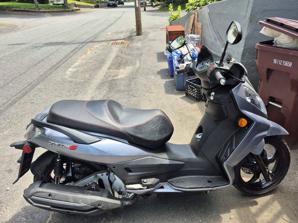 Sym 300cc