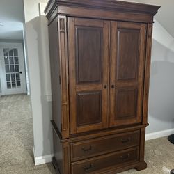 Solid Wood TV Stand/ Armoire