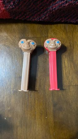 ET Pez Dispensers