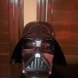 Disney darth vader helmet 