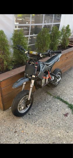 Modded Electric Dirtbike (60mph/76V battery needs new charger)