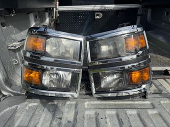2015 Silverado headlights