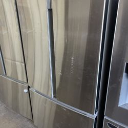 Insignia Fridge 