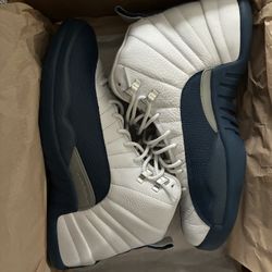 Jordan 12 French Blues