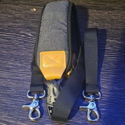 CAMERA NECK STRAP