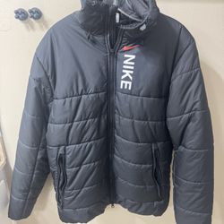 Nike Therma-Fit Puffer Hooded Jacket Black Sz. Large
