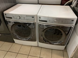 Kenmore Mega Capacity Set Washer And Gas Dryer 