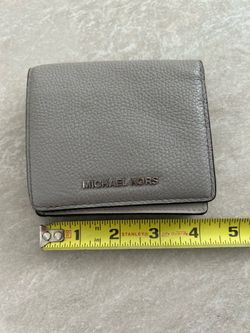 Michael Kors Jet Set carryall wallet