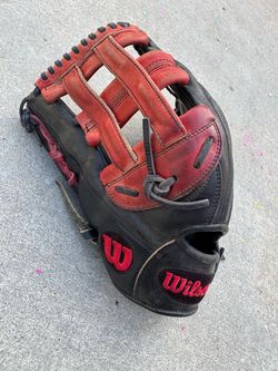 Wilson A2000 lefty baseball glove in nice condition sz 12.75” Have more equipment available