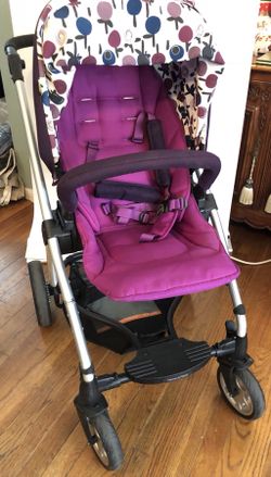 Mommas & Poppas beautiful mint fancy stroller very light orig $500 some scuffs on bottom edges otherwise mint CLEAN 2016 model release