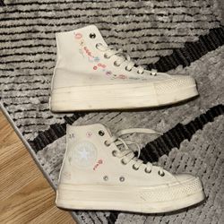 Converse high tops women size 6.5