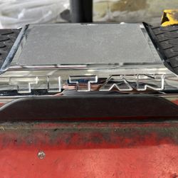 Nissan Titan Side Steps 