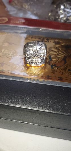 Pure Steel Iron Skull Rings! New! Unused!