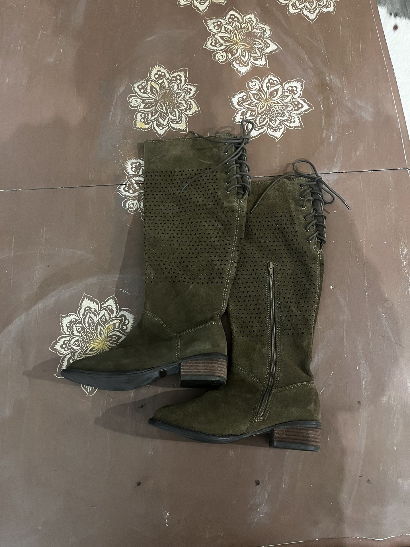 Olive Green Genuine Leather Laser Cut Boots Size 7
