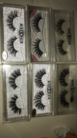 Eye lashes
