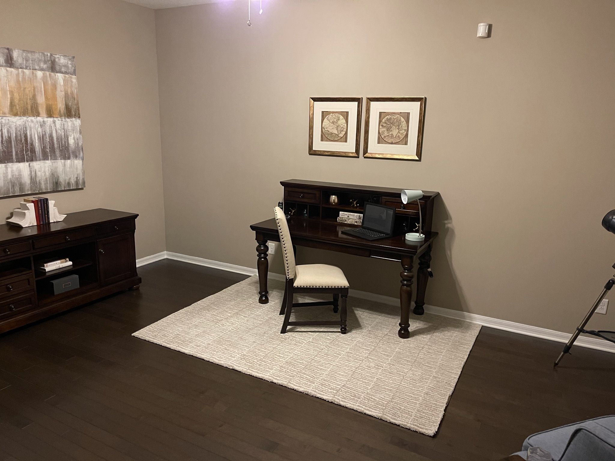 Traditional Home Office Furniture