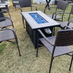 Brand New Patio Set Fire Pit Propane
