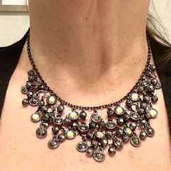 Liz Claiborne Bib/Collar Necklace 16” + 2” Vintage