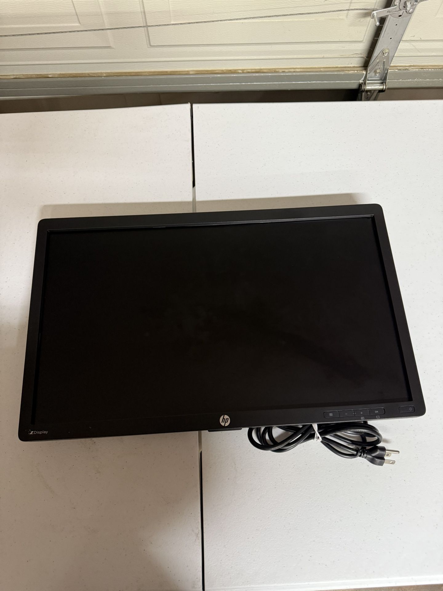 HP 22” Monitor