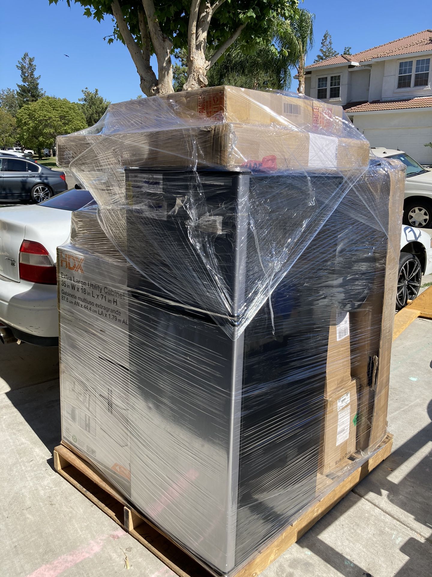 Amazon /Walmart Pallets