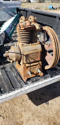 vintage air compressor top