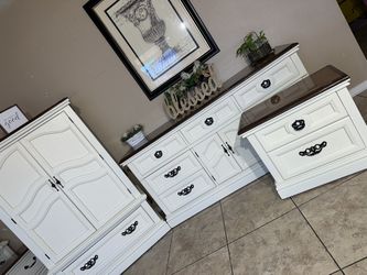 Dresser Set