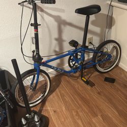 Pair Of Vintage Da-Bike Folding Bicycles