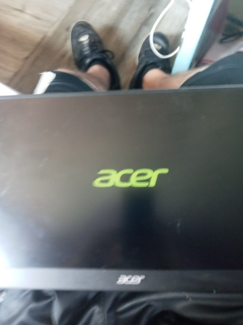 Acer Portable Monitor
