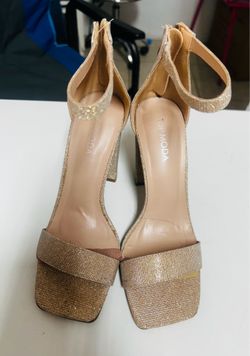 Woman’s dress shoes size 7 like new
